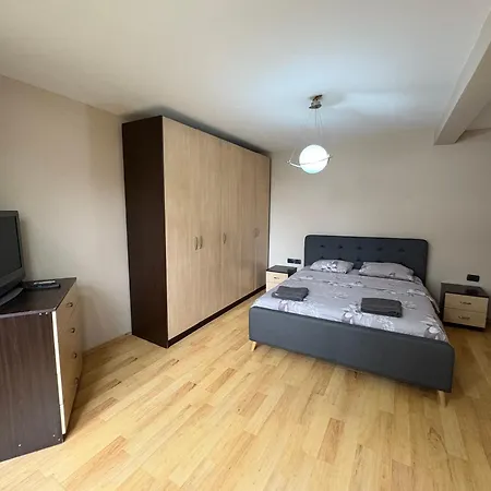 The Great Escape Near Center Apartment Tirana Exterior photo